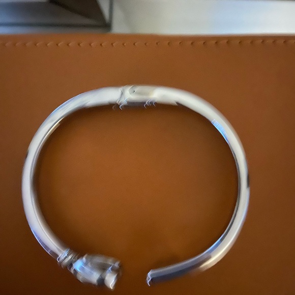 Heart and Key silver tone bracelet. Love ❤️ Key bracelet - Picture 3 of 6